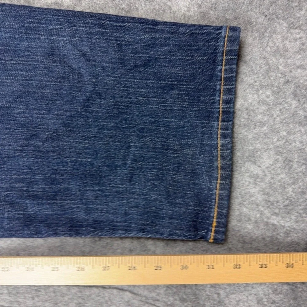 Levi's Jeans Mens 36x32 Blue 550 Relaxed Fit Tapered Leg Dark Wash‎ Denim Pants